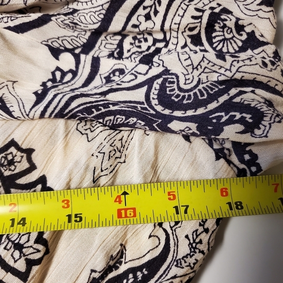 Blue Rain BoHo Paisley Print Flowy Top size medium - Picture 9 of 12